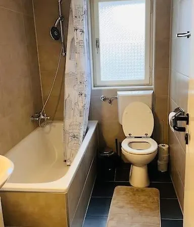 Cresta Apartment
